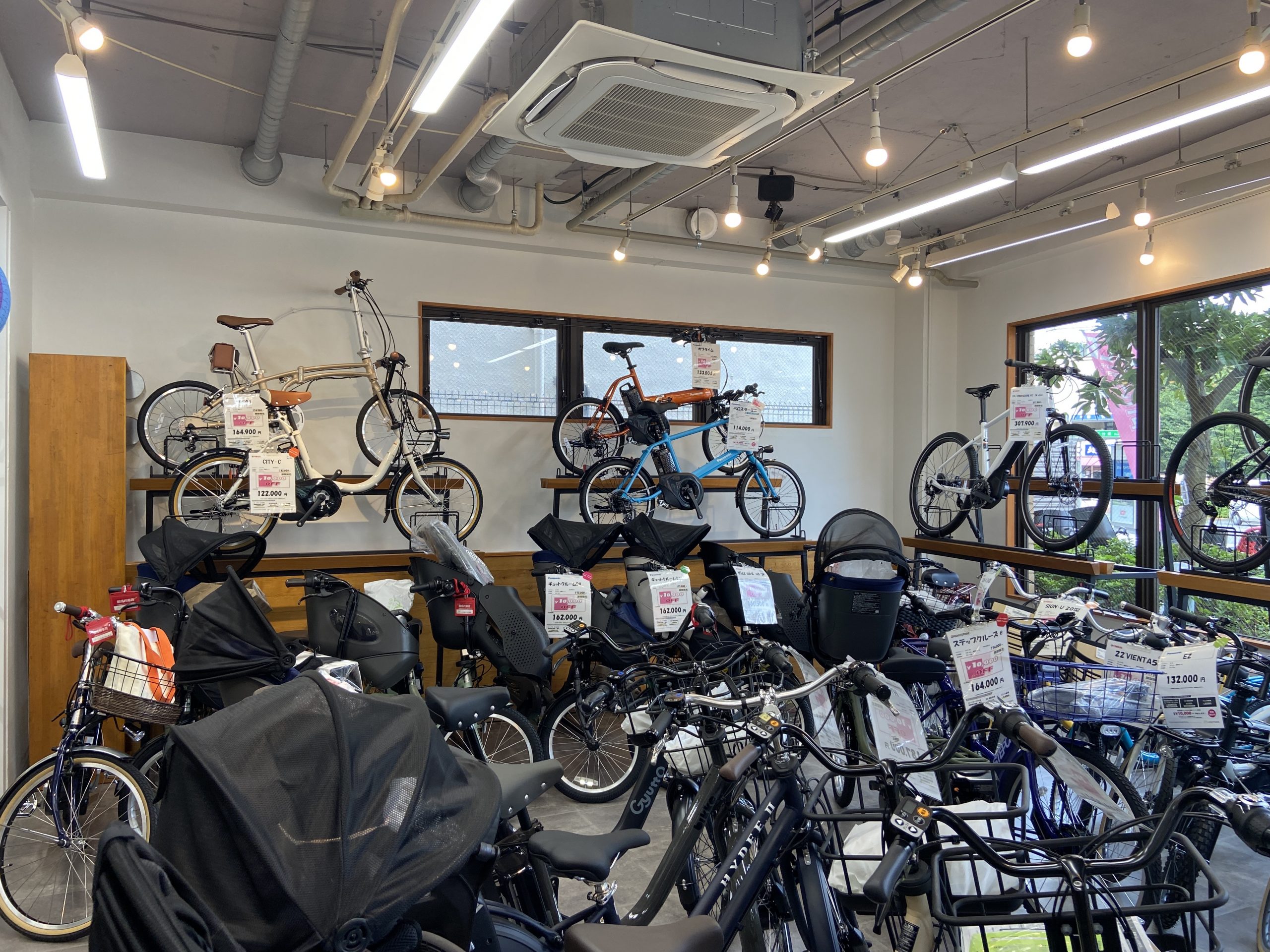 電動アシスト自転車　サイクルショップオギヤマ　大井町店　店内写真